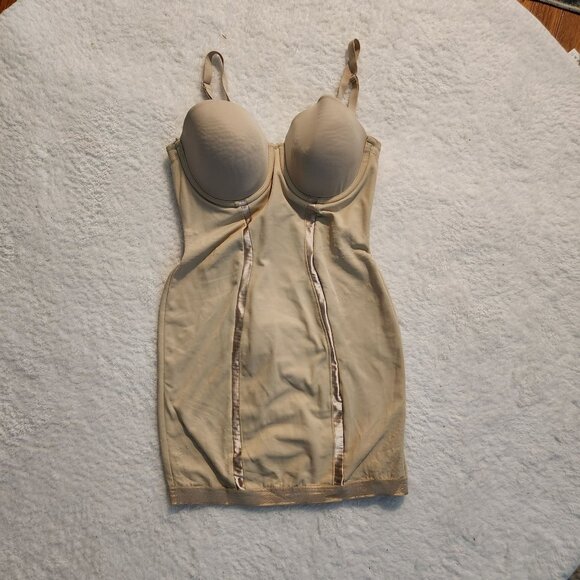 Maidenform Flexees Beige Slip with Built in Bra Women's 36C‎ - Picture 1 of 3